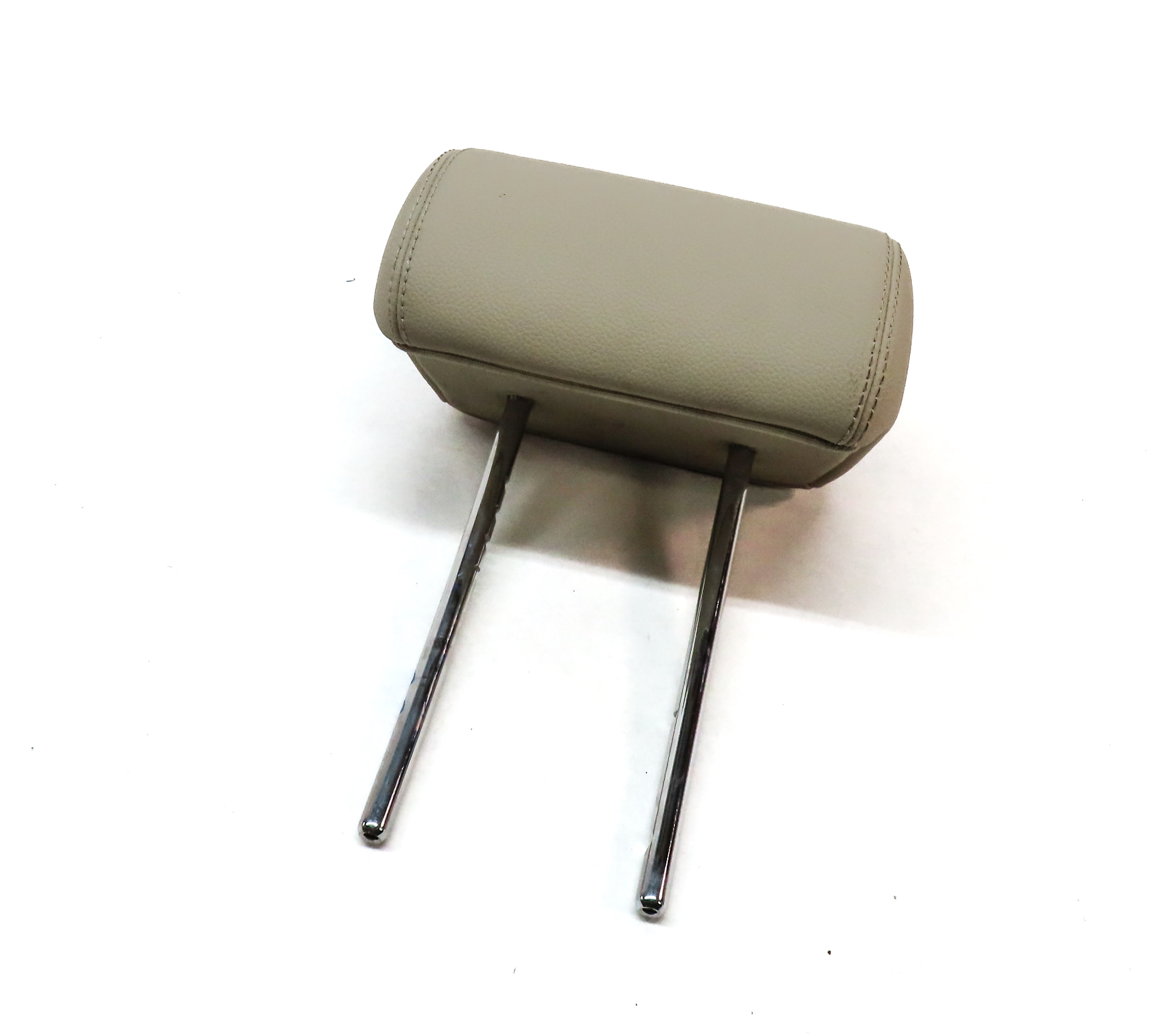 15-20 MERCEDES GLA250 GLA45 X156 REAR RIGHT SEAT HEADREST HEAD REST (BEIGE) — exact item pictured